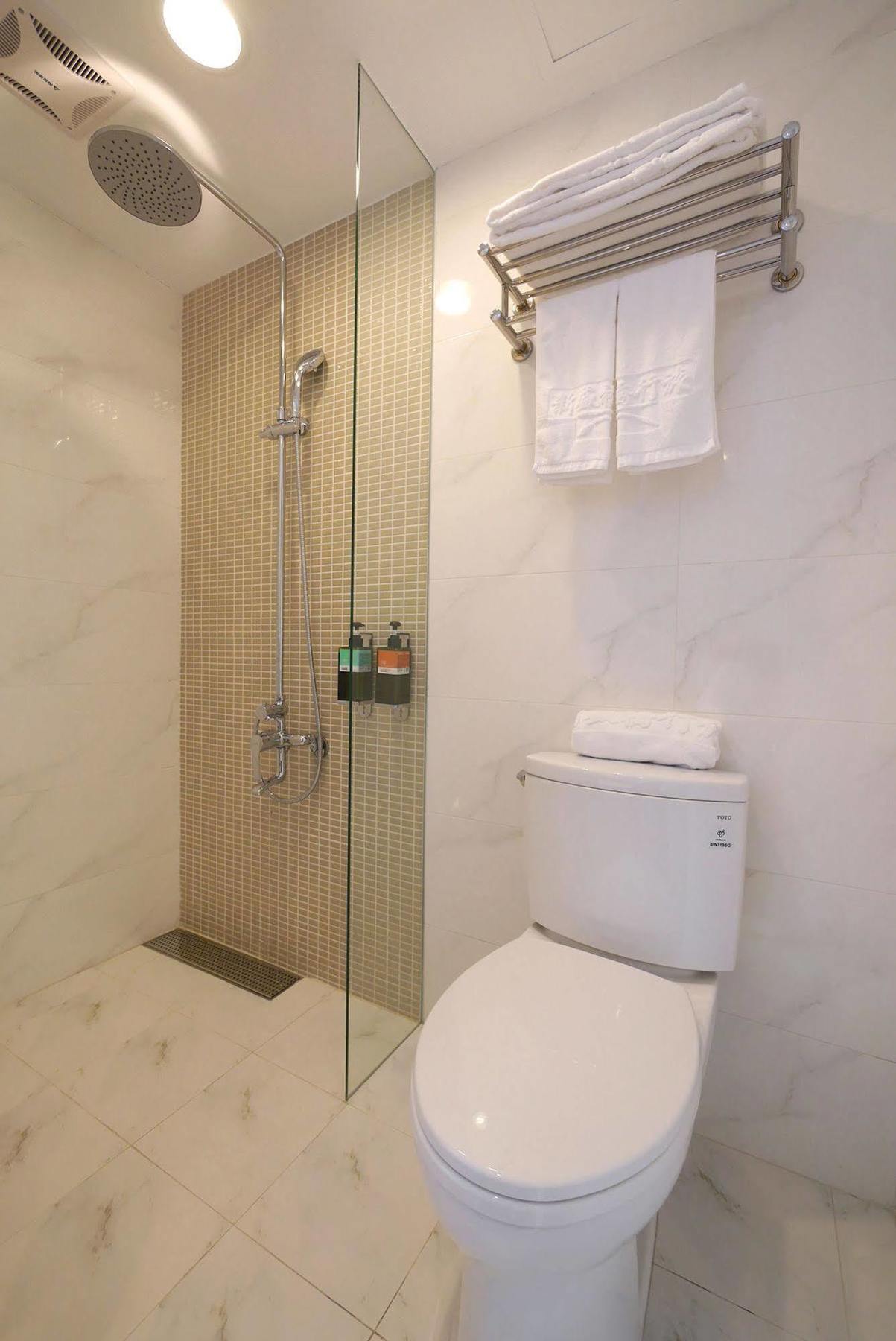 Shin Sei Bashi Hotel Taichung Luaran gambar